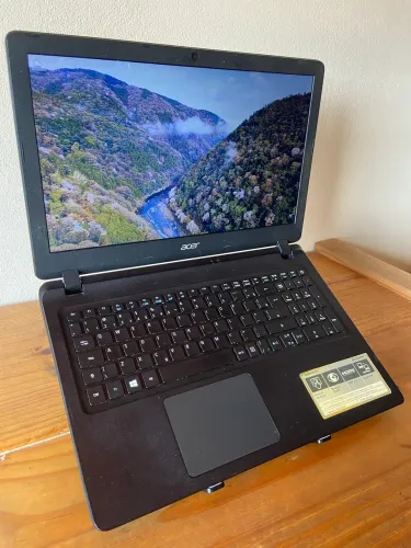 Notebook Acer i5 7ª Geração / HD Graphics / 12GB RAM / 512GB SSD / Tela 15.6?