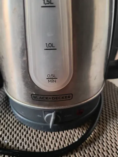 Bule elétrico para aquecer água para fazer chá e café