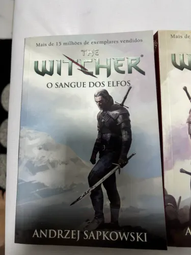Livro The Witcher - Geralt de Rívia
