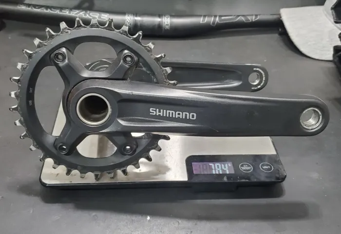 Pedivela Shimano M510 com coroa 34 dentes e braço 175mm