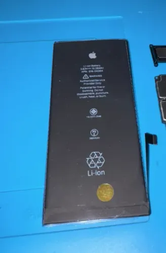 Bateria iPhone 8 Plus Retirada de Peça | Funcionando | R$ 45