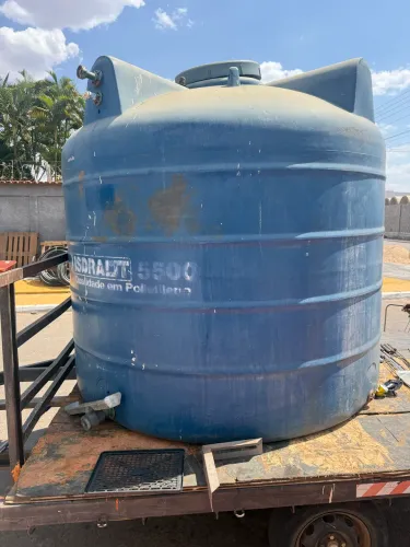 Caixa d água 5.500 litros