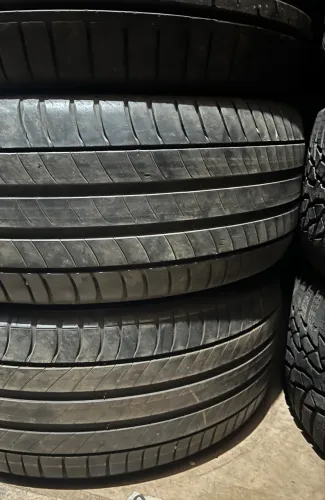 Jogo de pneus 18 azera , sonata , Fusion 225/50 R18 Michelin ( 235/45/18 )
