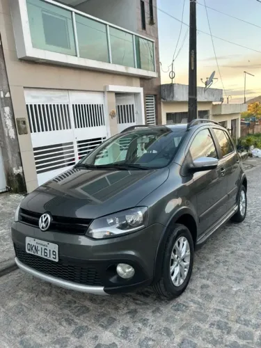 Volkswagen Crossfox 1.6 MI Total Flex 8V 5P 2014