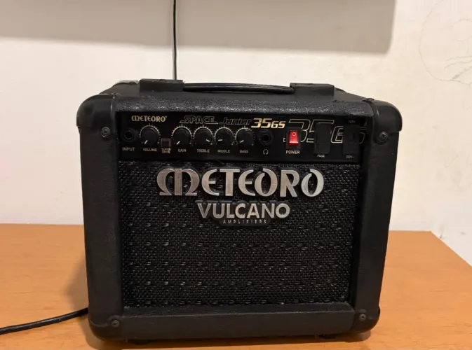 Amplificador meteoro space junior 35gs