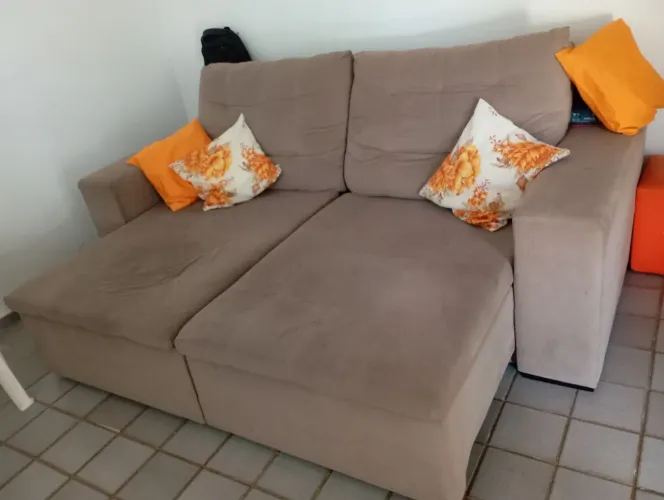 SOFÁ RETRÁTIL E RECLINÁVEL