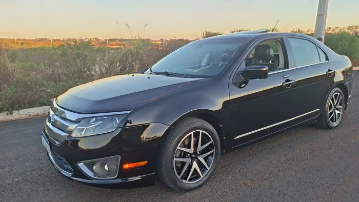 Ford Fusion SEL 3.0 V6 AWD 24V 243cv Aut. 2012