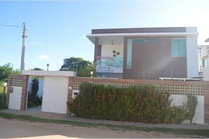 Conjunto de 4 Casas Duplex com Piscinas em Barra Grande  Vista para o Mar
