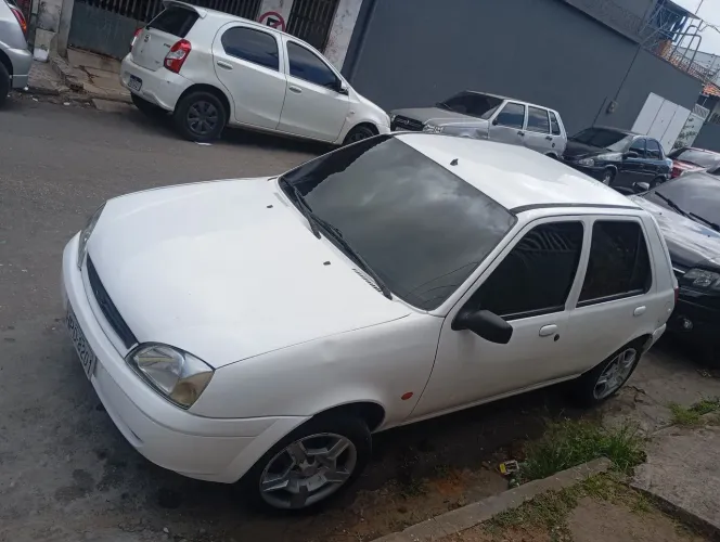 Ford Fiesta Street/ Action 1.0 8V 5P 2003