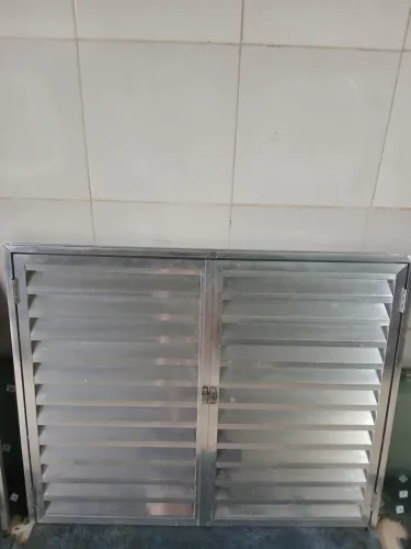 PORTINHOLA DE ALUMINIO 