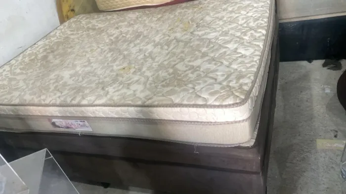 Cama box casal
