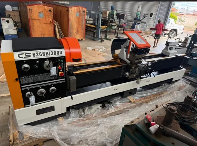 TORNO MECÂNICO CS6266B/3000 - NOVO