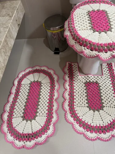 Tapete de croche jogo de banheiro