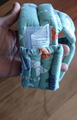 Apoio de cabeça bebê 