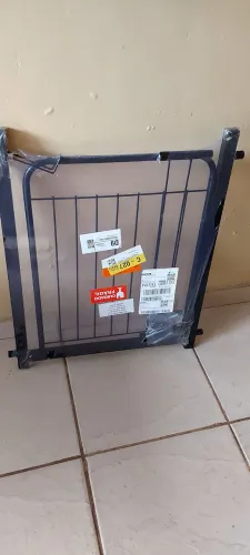 PORTÃO PARA CACHORROS E CRIANÇAS