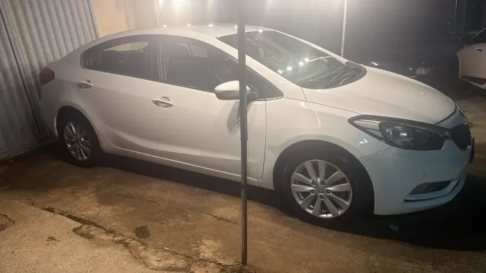 Kia Motors Cerato 1.6 16V Flex Aut. 2014