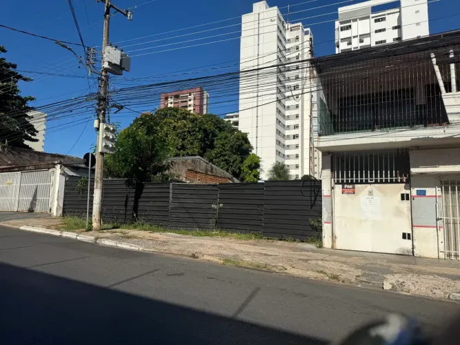 TERRENO / LOTE COMERCIAL, REGIÃO GOIABEIRAS E PRAÇA POPULAR, 700 m2, ACEITAMOS PROPOSTAS,