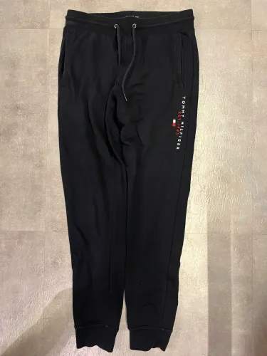 Calça moletom Tommy Hilfiger- P