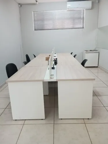 4 ESTAÇÕES DE TRABALHO