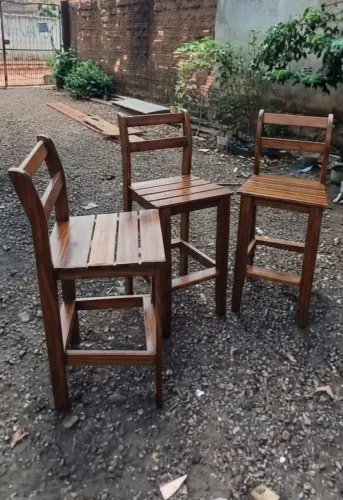 BANQUETAS PARA BALCÃO ESTILO BISTRÔ