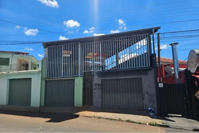 Prédio Comercial no Centro de Botucatu/SP