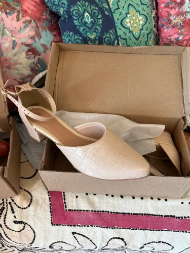Sapatos novos 39