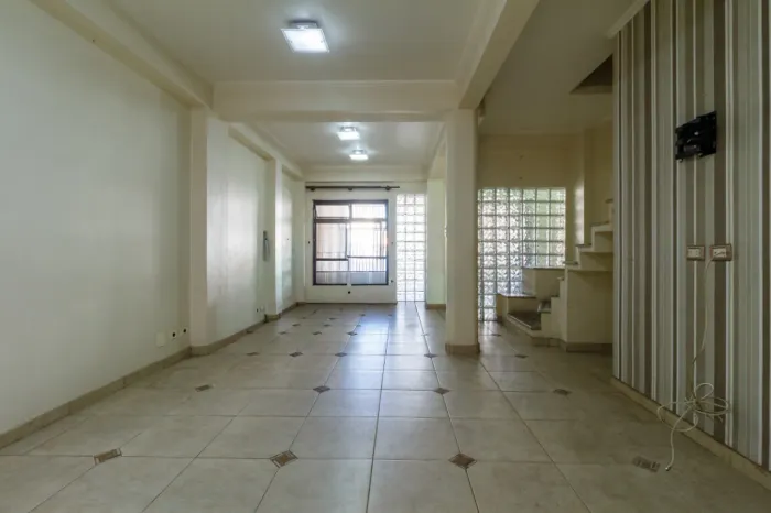 Casa para venda em Vila Mariana com 4 quartos, sendo 4 suítes, 349m²