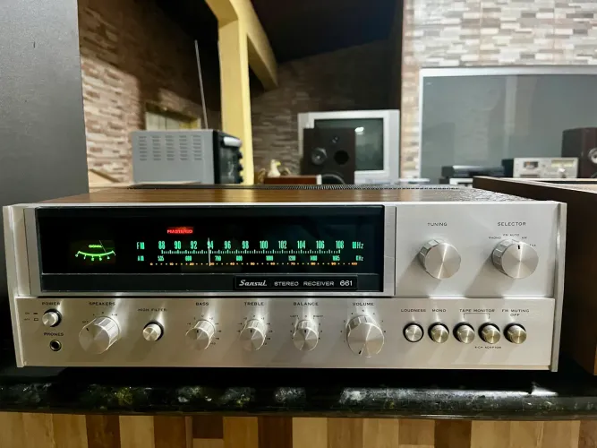 Sansui Stereo Receiver 661 - Impecável e Revisado!!!