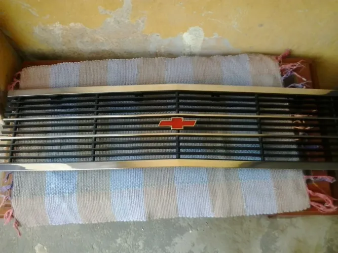 Grade dianteira Opala Caravan