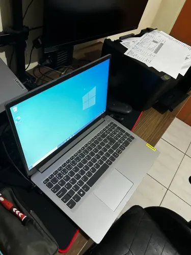 Vendo notebook Lenovo core i3 12º Geração