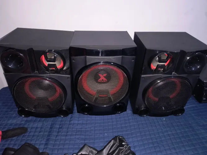 Som LG xboom 2250 rms