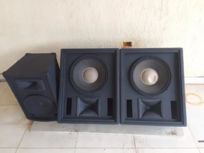 Caixas de Som e Amplificador Wattsom - DBS 2000 - excelente estado!