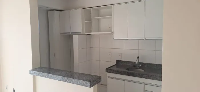 RSB IMÓVIES CRECI 6803 aluga ou vende excelente 2/4 no pleno residencial