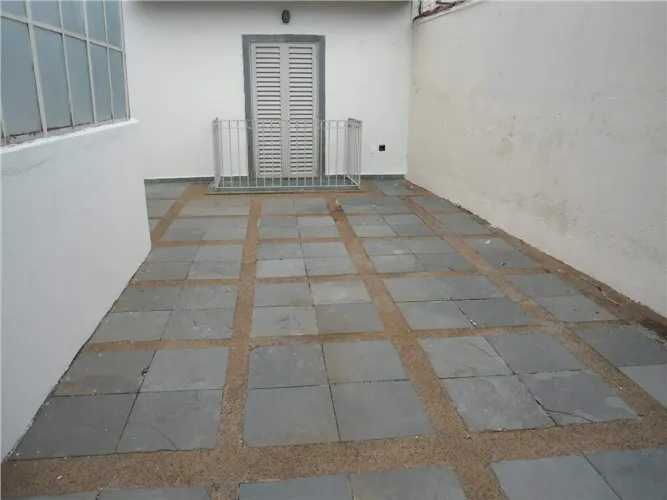 Casa com 2 dormitórios para alugar, 64 m² - Estados Unidos - Uberaba/MG