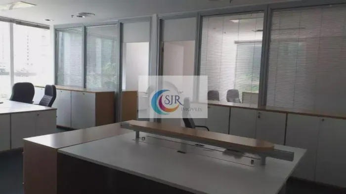 Sala/Conjunto para aluguel com 110 metros quadrados em Cidade Monções - São Paulo - SP