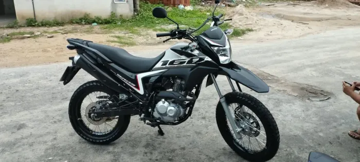 Moto Broz 160 ano 2021