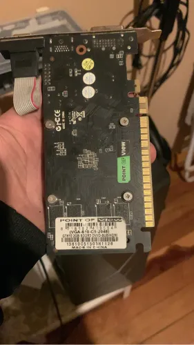 Vendo kit placa de vídeo GT 610 2 gb + fonte 500w/escritorio / 2 monitores 