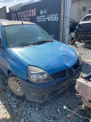 Sucata Clio 1.0 16v 2004 completo para retirada de peças 