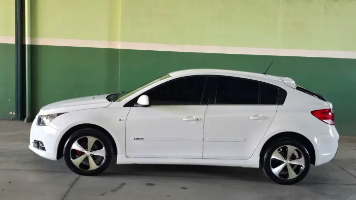 Chevrolet Cruze HB Sport LT 1.8 16V Flexp. 5P MEC 2014