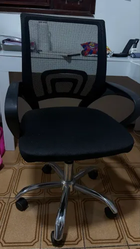 Cadeira escritório preta