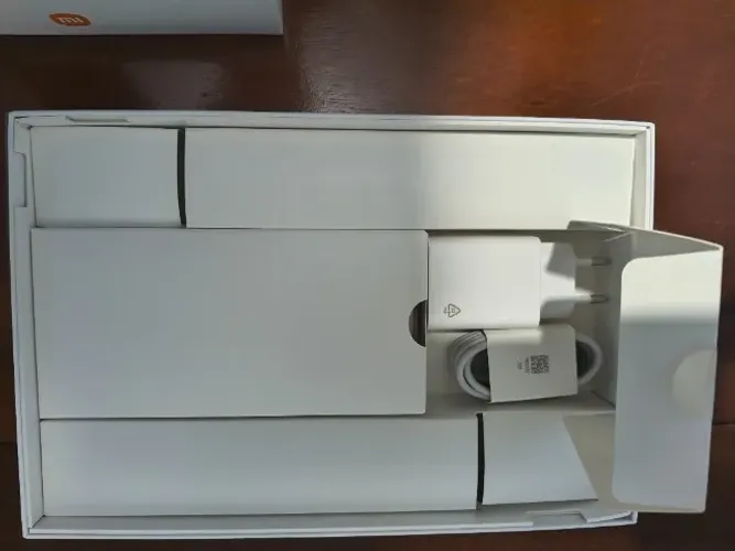 Tablet *NOVO* na caixa com NF Xiaomi Redmi Pad 2 WiFi 128GB 4GB RAM Tela 11" - Grafite Cin