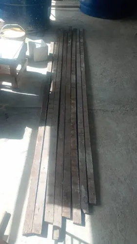 Caibros de madeira pra telhado 