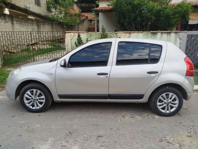 Renault Sandero Expression Hi-flex 1.0 16V 5P 2012