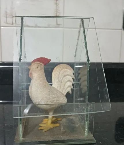 Antigo Galo doTempo *Anos 70* Casinha Vidro Vintage Colecionador