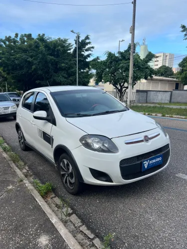Fiat Palio Sporting 1.6 Flex 16V 5P 2016
