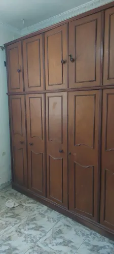Guarda roupa e cama de casal