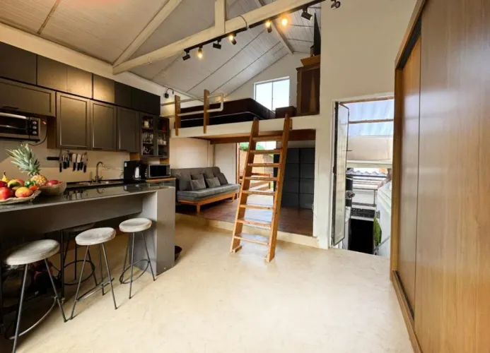 Casa para locação em Barra Funda com 2 quartos, 250m²