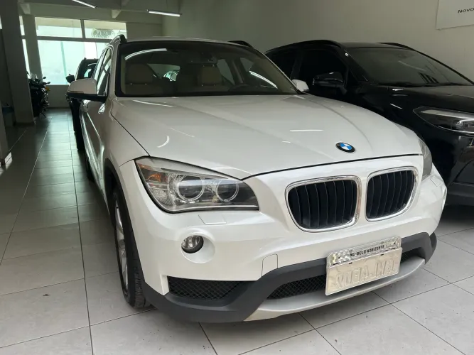 BMW X1 Sdrive 20I 2.0/2.0 TB Acti.flex Aut. 2014