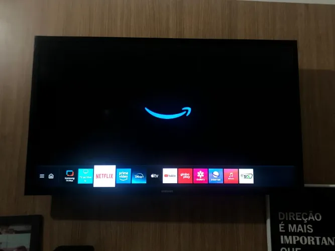 Televisão Samsung smart 32 polegadas