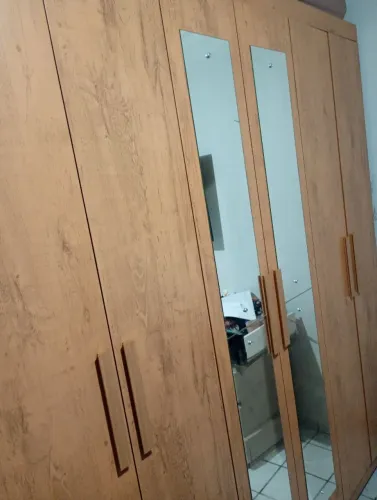 Vendo Guarda-Roupa